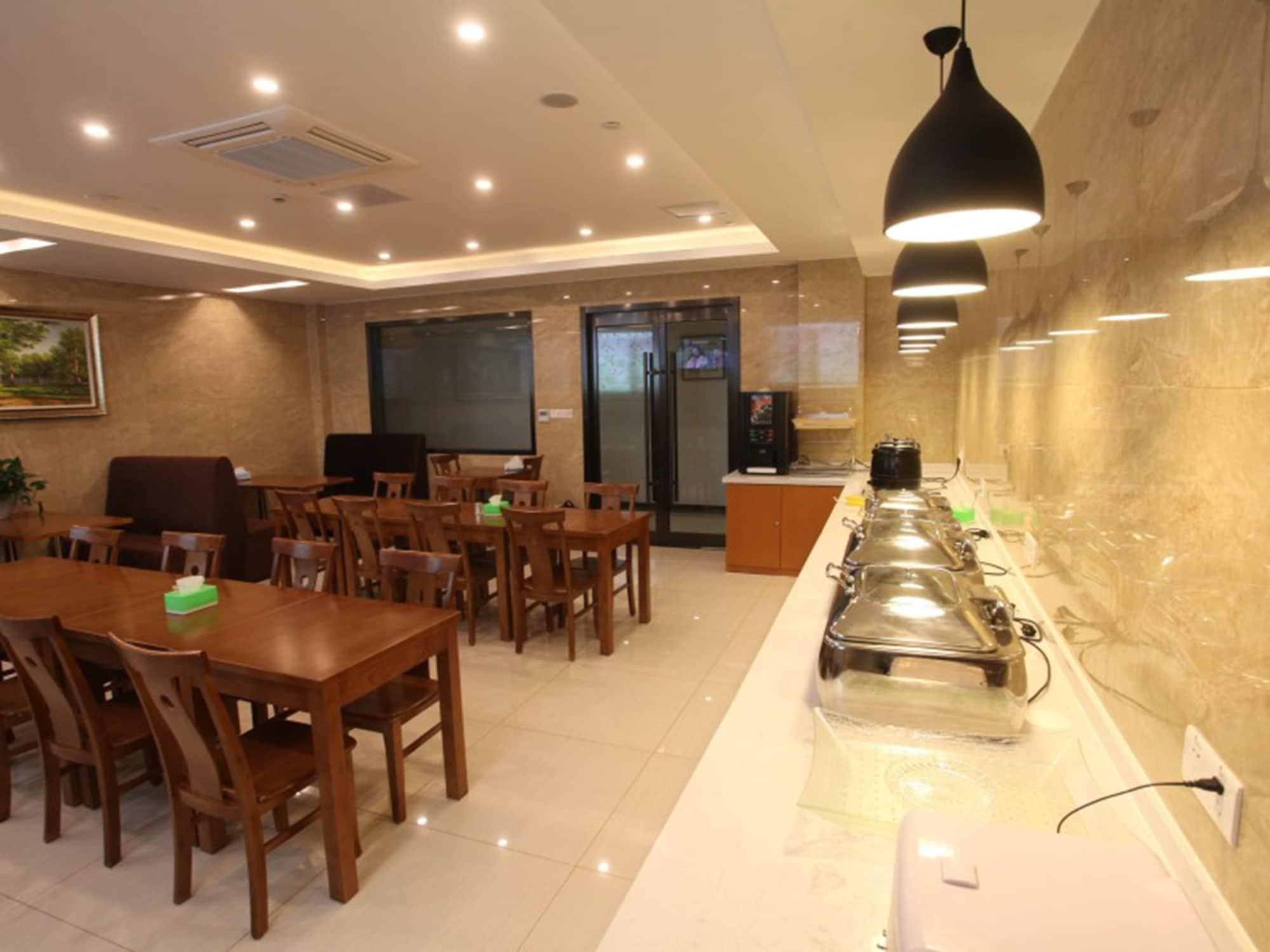 Vatica Shangdong Zaozhuang Tengzhou Railway Station Hotel Екстериор снимка