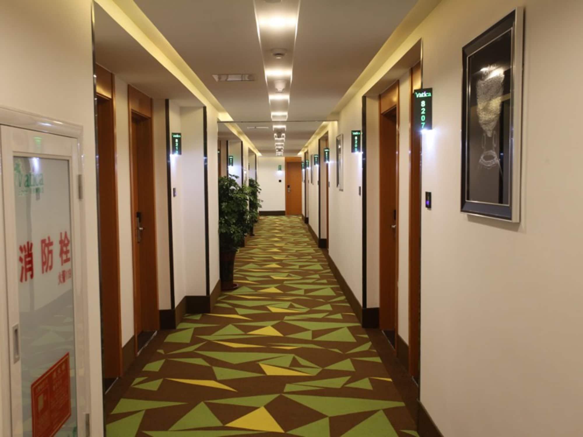 Vatica Shangdong Zaozhuang Tengzhou Railway Station Hotel Екстериор снимка